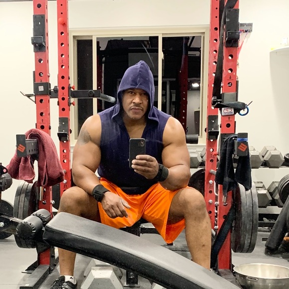 Meet your Posher, Raphael - Picture 2 of 3